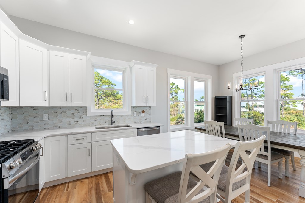 139 Lantana St, 32456