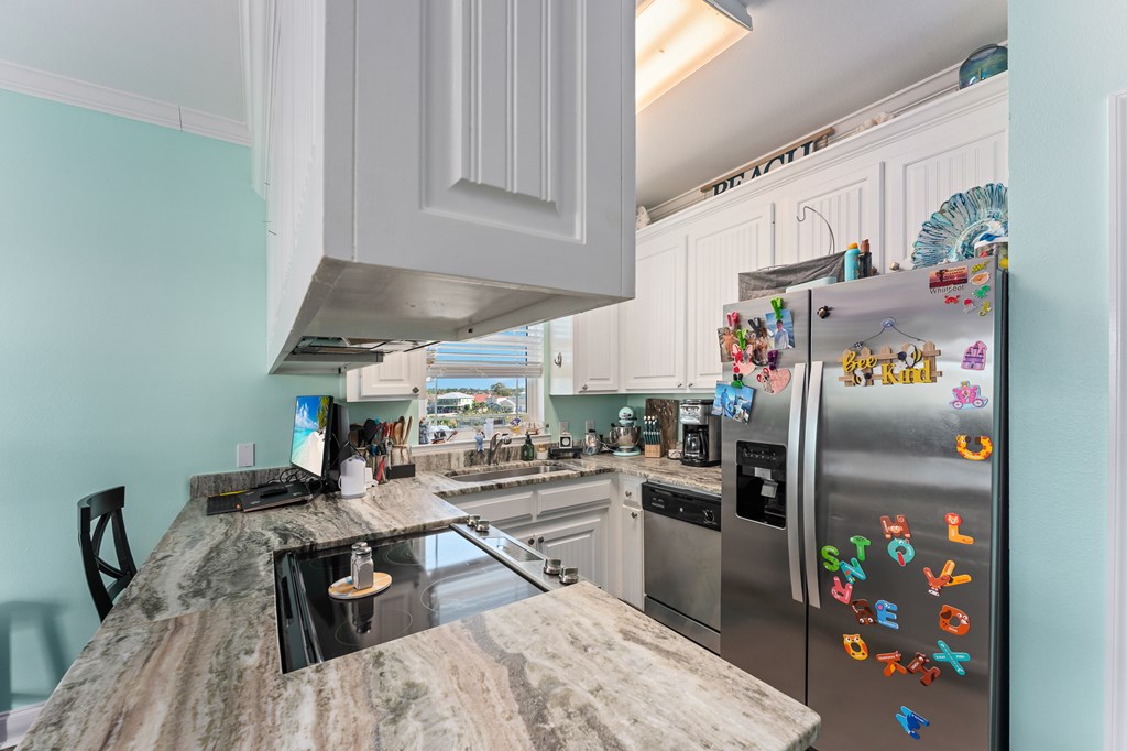 1120 15th St # f, 32456 Unit: 1-f