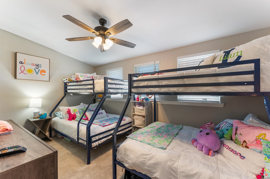 1120 15th St # f, 32456 Unit: 1-f