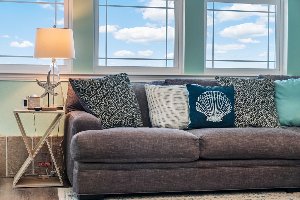 1120 15th St # f, 32456 Unit: 1-f