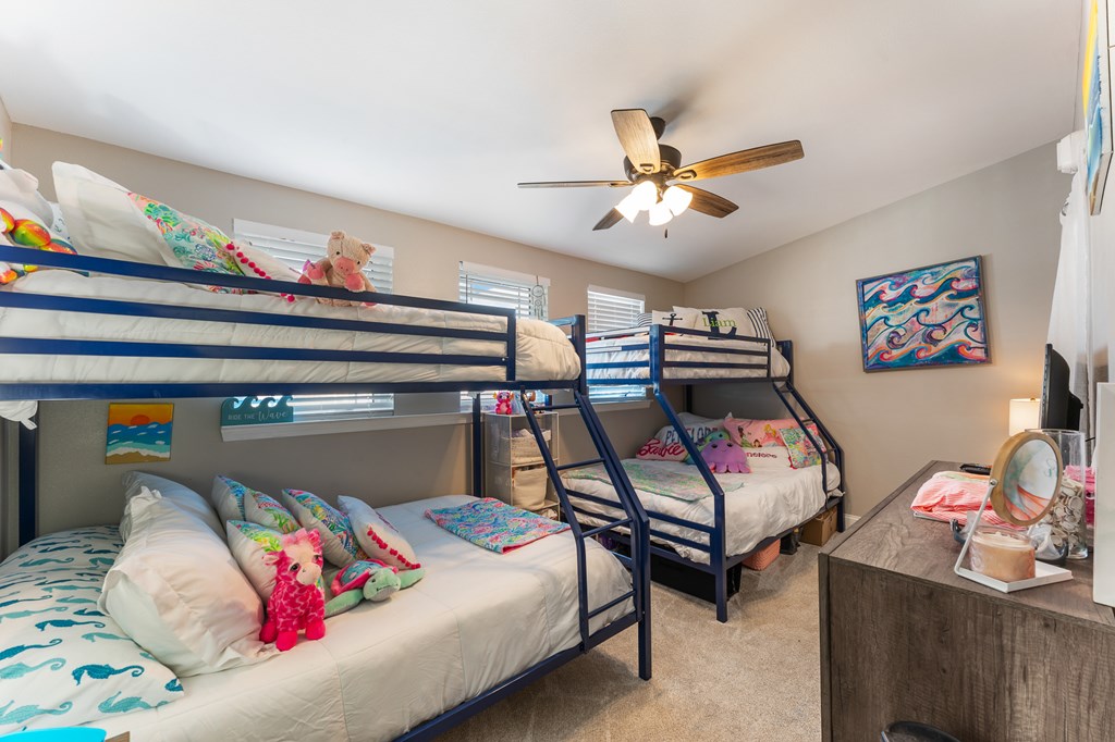 1120 15th St # f, 32456 Unit: 1-f