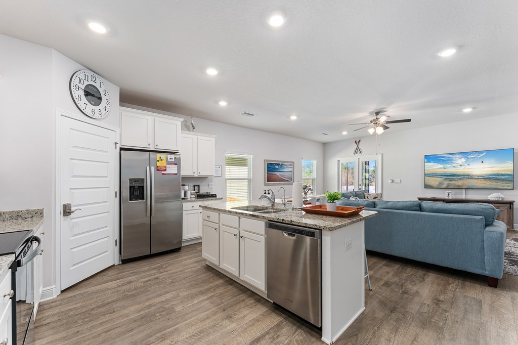 870 Backwater Rd, Port St. Joe 32456