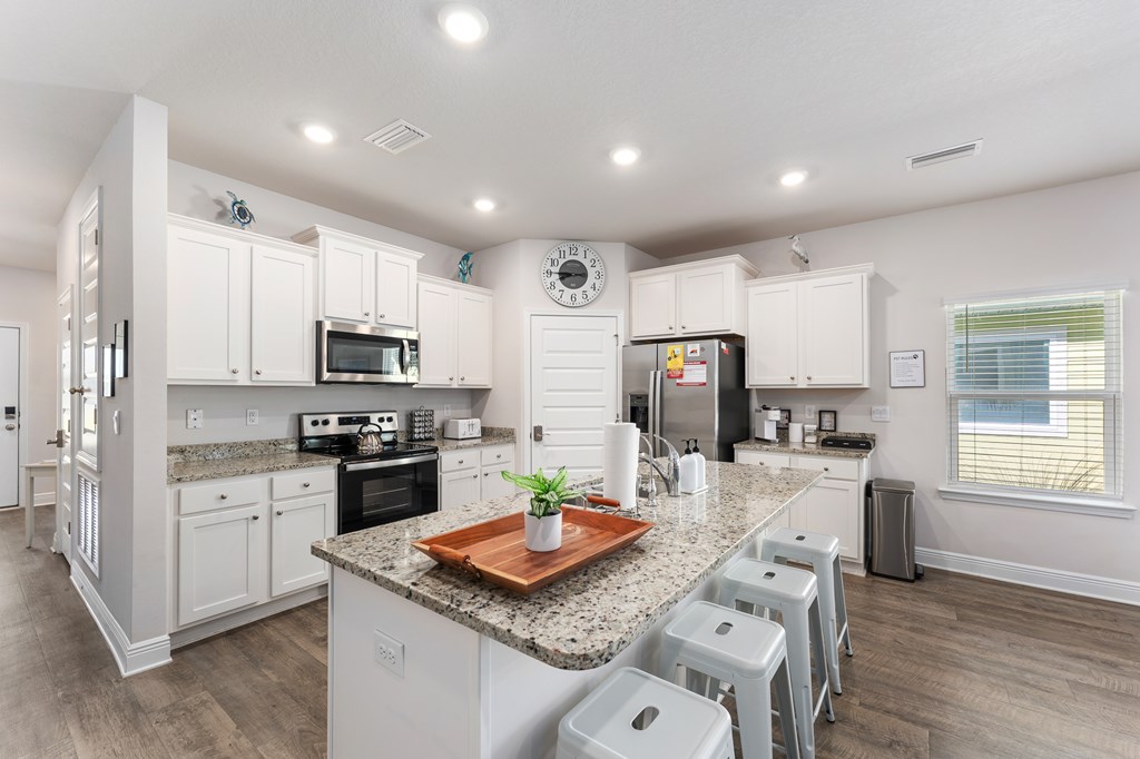 870 Backwater Rd, Port St. Joe 32456