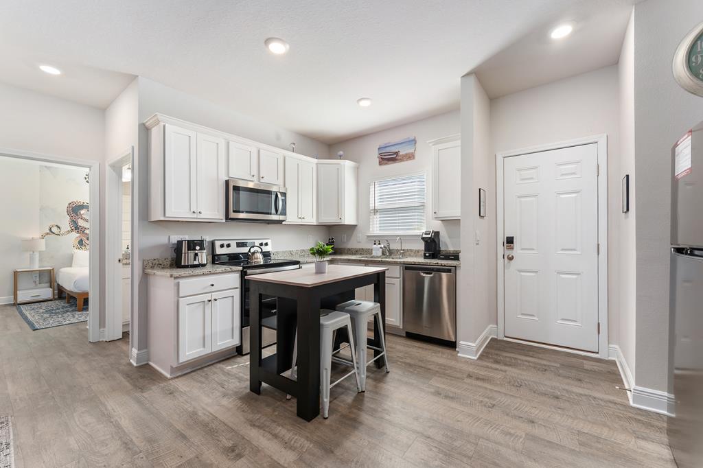 870 Backwater Rd, Port St. Joe 32456