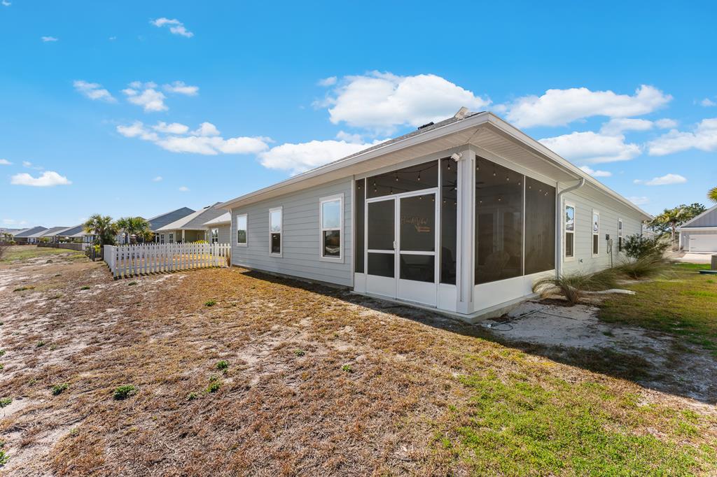 870 Backwater Rd, Port St. Joe 32456