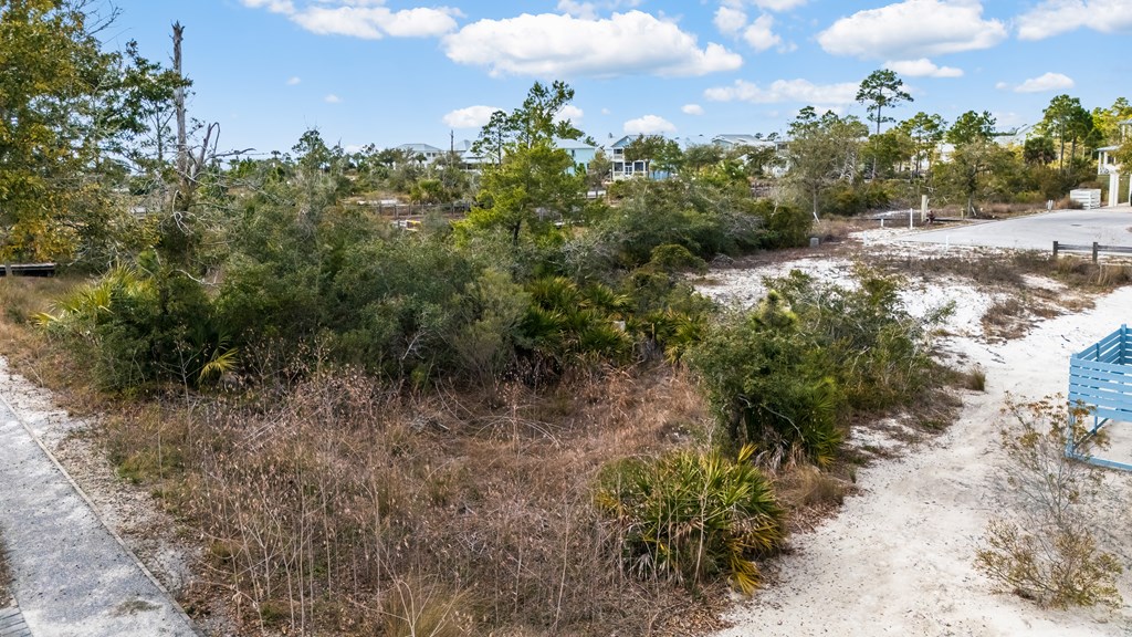 106 Whirlwind Ct, Port St. Joe 32456