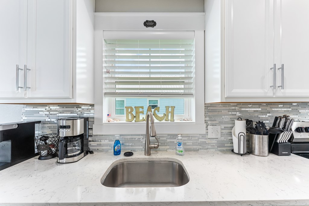 107 Ocean View Dr, 32456