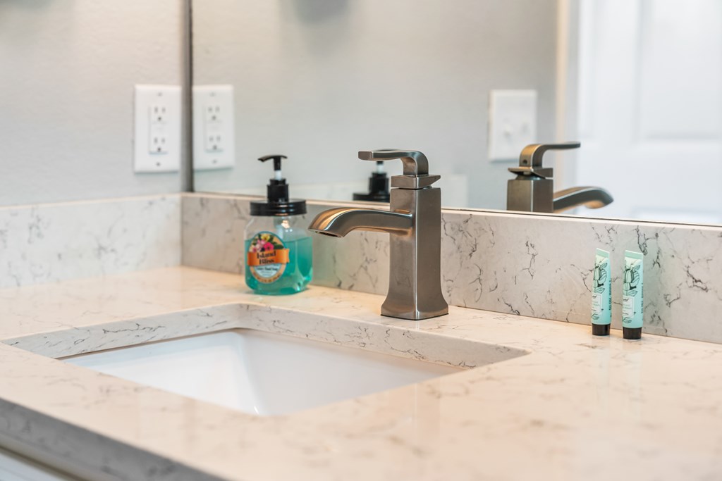 107 Ocean View Dr, 32456