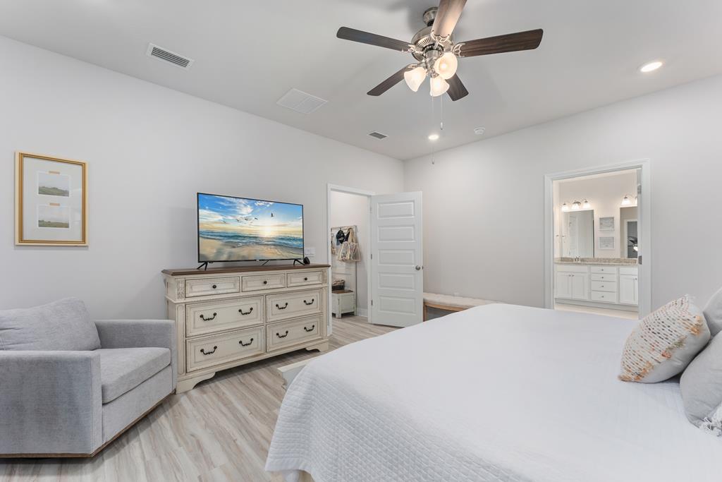 803 Backwater Rd, Port St. Joe 32456