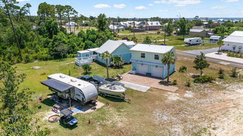7372 Georgia Ave, Port St. Joe 32456