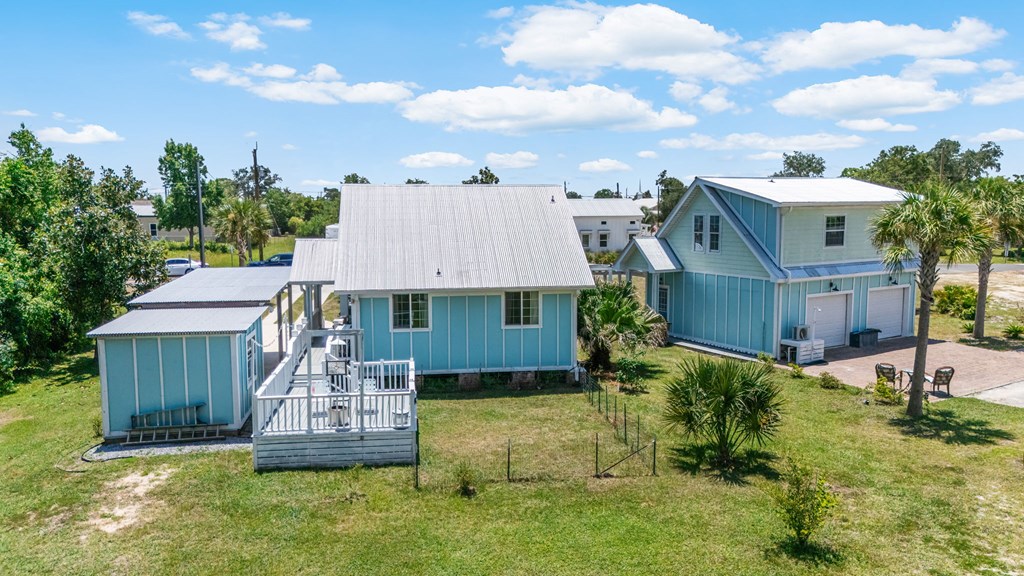 7372 Georgia Ave, Port St. Joe 32456
