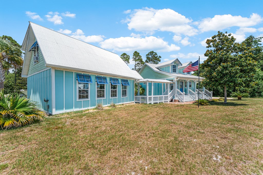 7372 Georgia Ave, Port St. Joe 32456