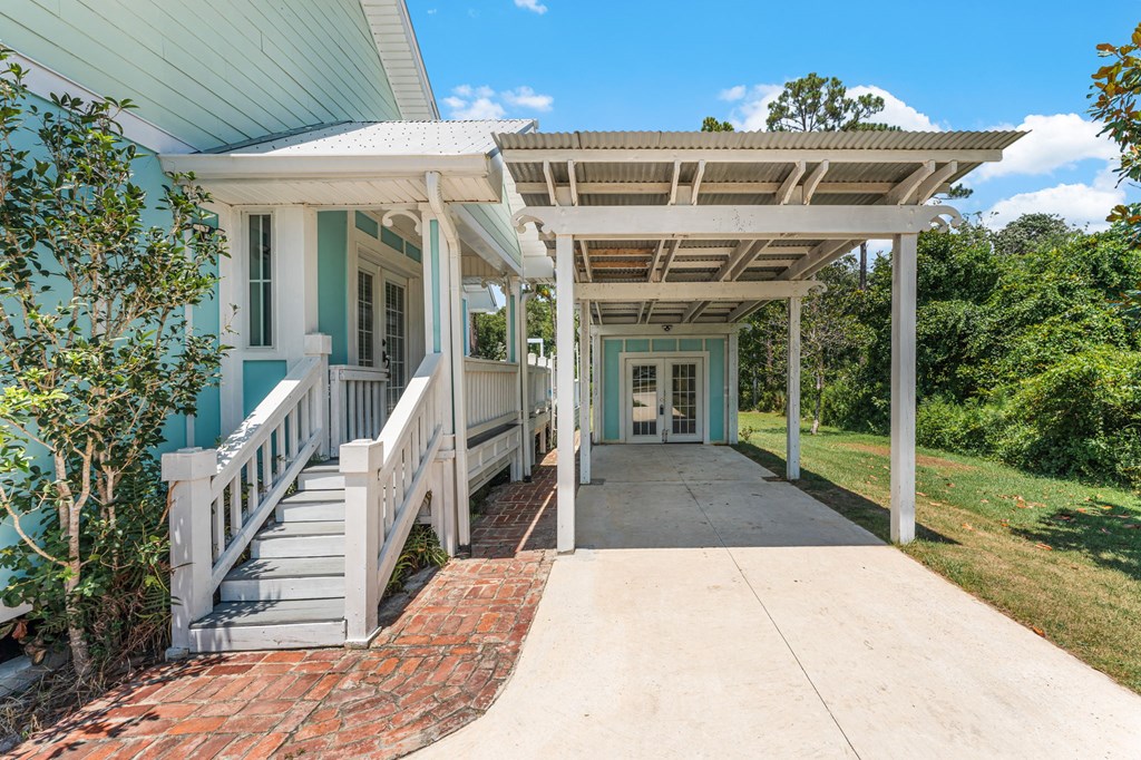 7372 Georgia Ave, Port St. Joe 32456