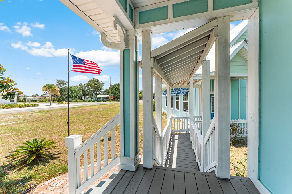 7372 Georgia Ave, Port St. Joe 32456