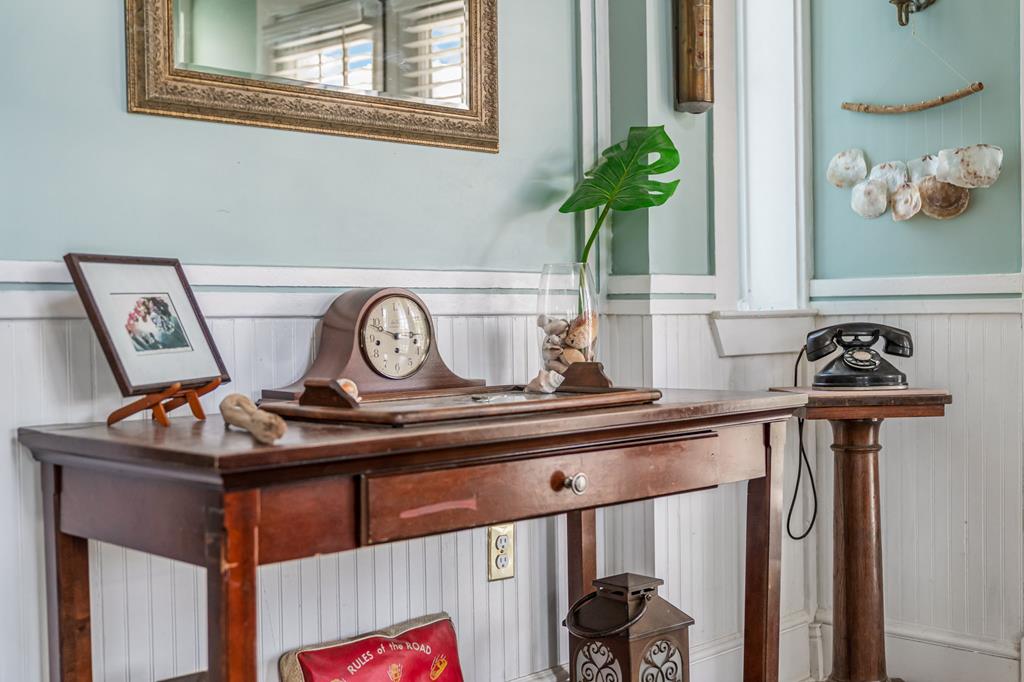 7372 Georgia Ave, Port St. Joe 32456