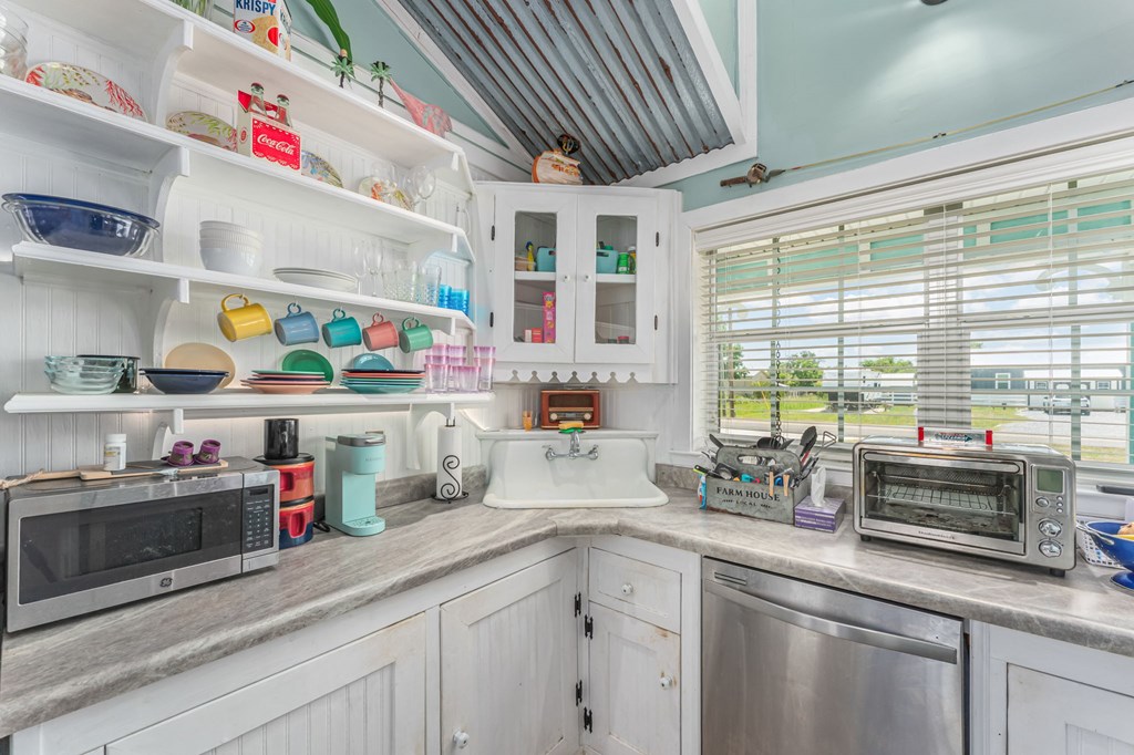 7372 Georgia Ave, Port St. Joe 32456