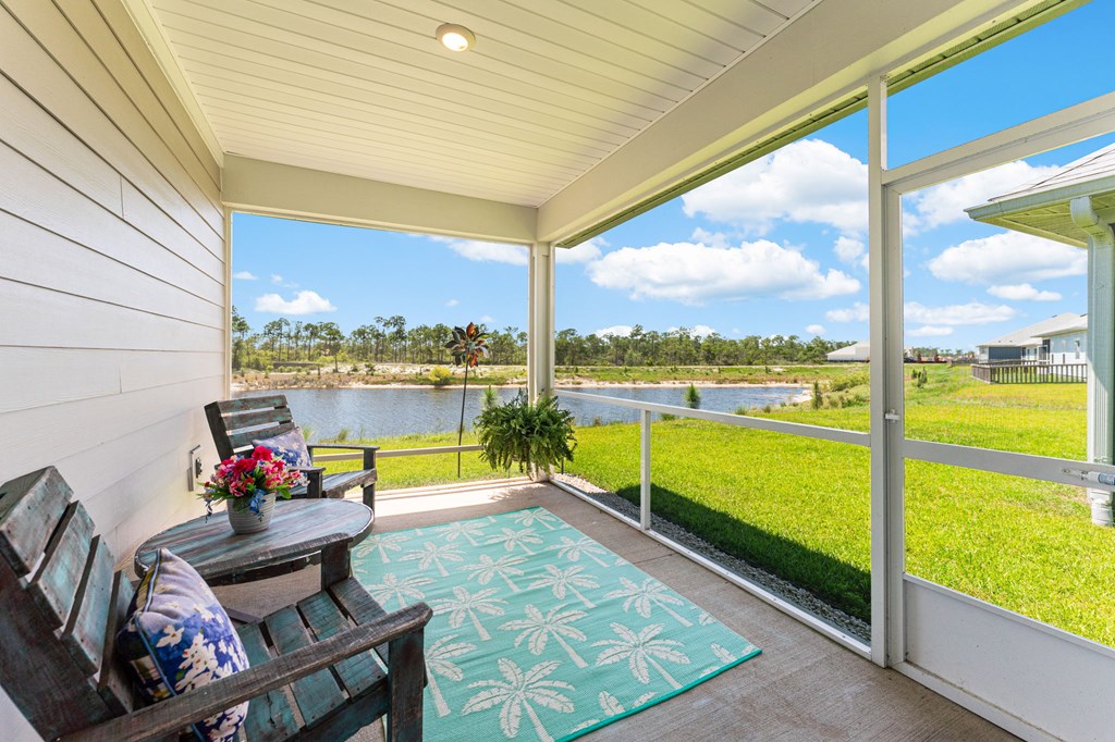 937 Backwater Rd, Port St. Joe 32456