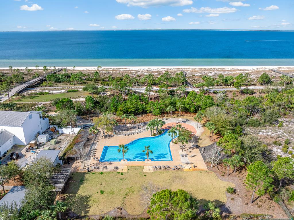937 Backwater Rd, Port St. Joe 32456