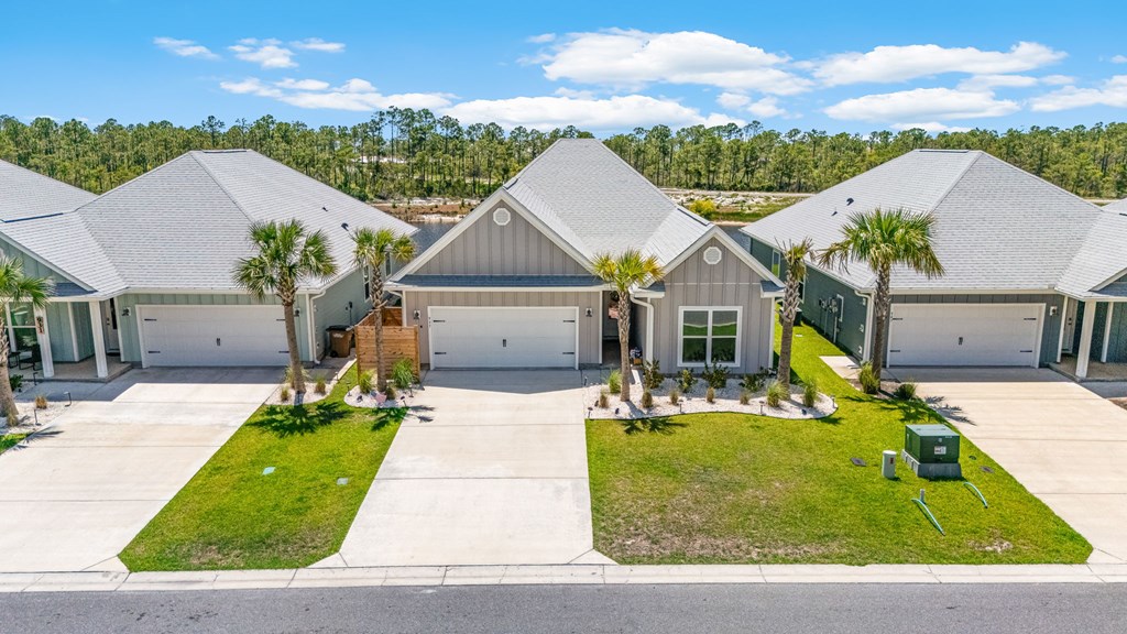937 Backwater Rd, Port St. Joe 32456