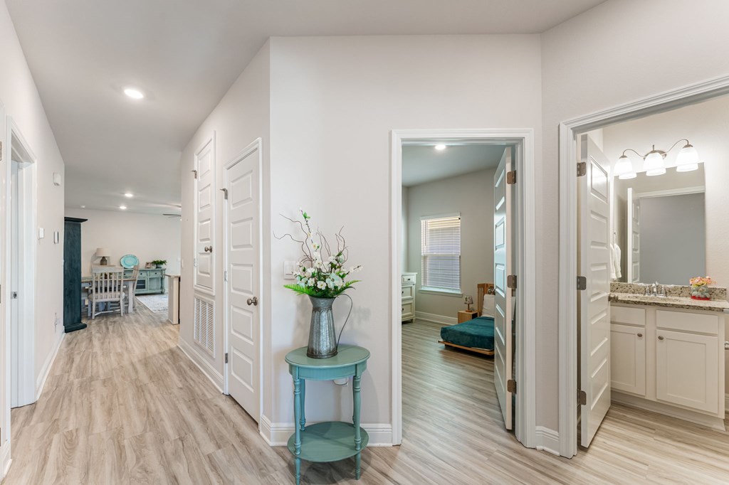 937 Backwater Rd, Port St. Joe 32456