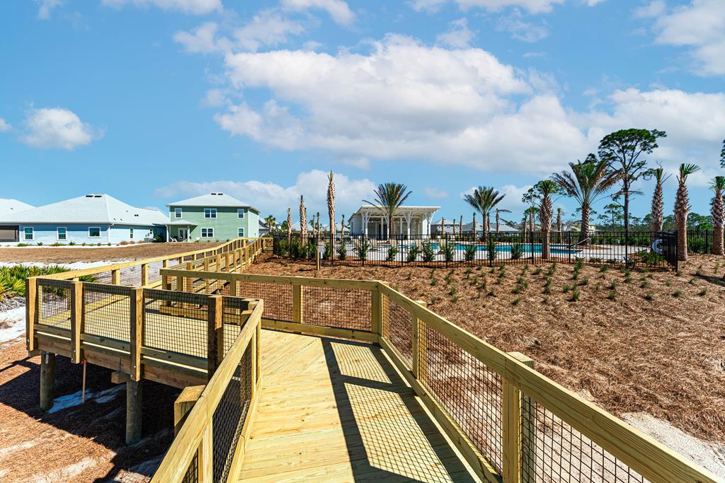 937 Backwater Rd, Port St. Joe 32456