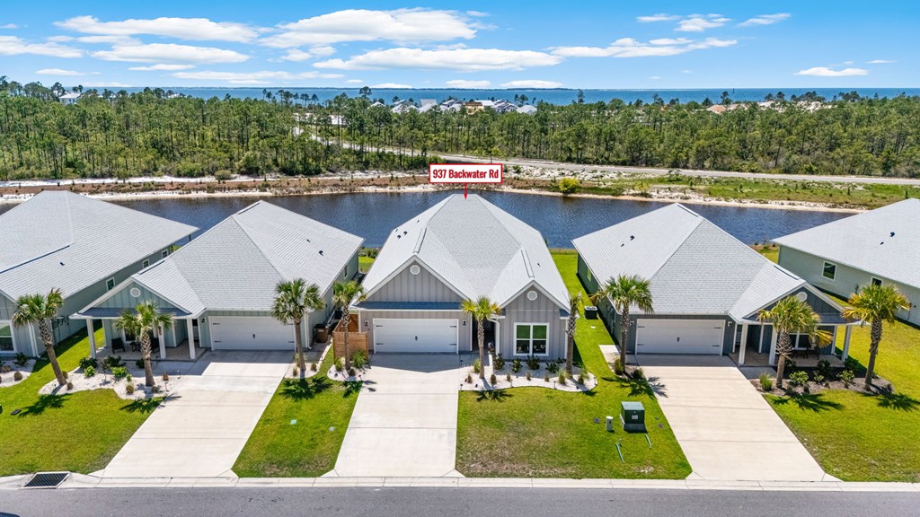 937 Backwater Rd, Port St. Joe 32456