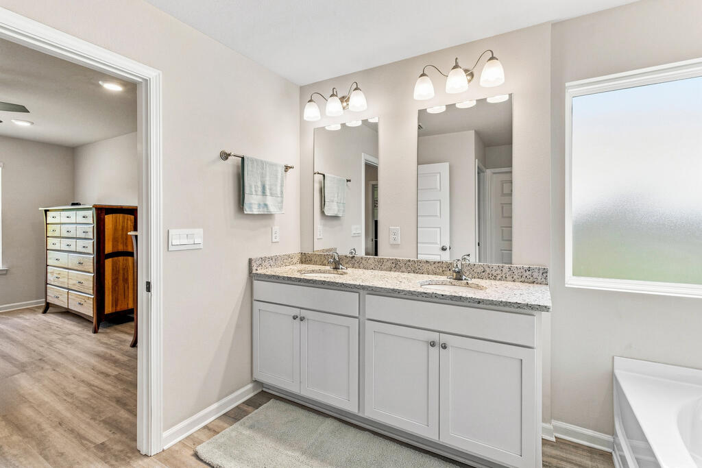 171 Cades Ct, Port St. Joe 32456