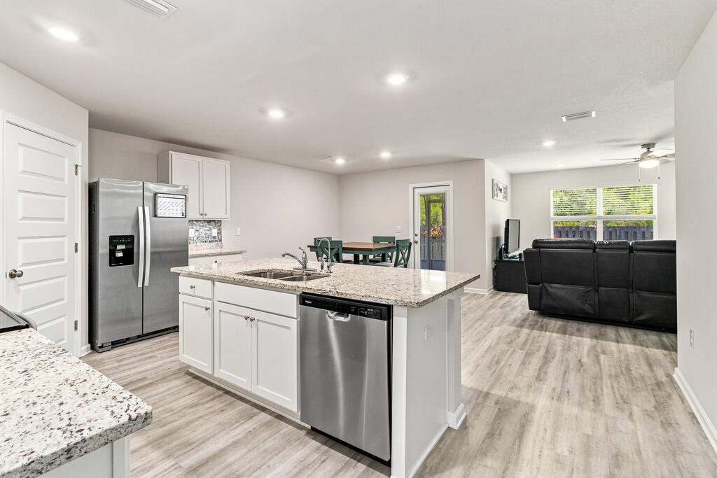 171 Cades Ct, Port St. Joe 32456