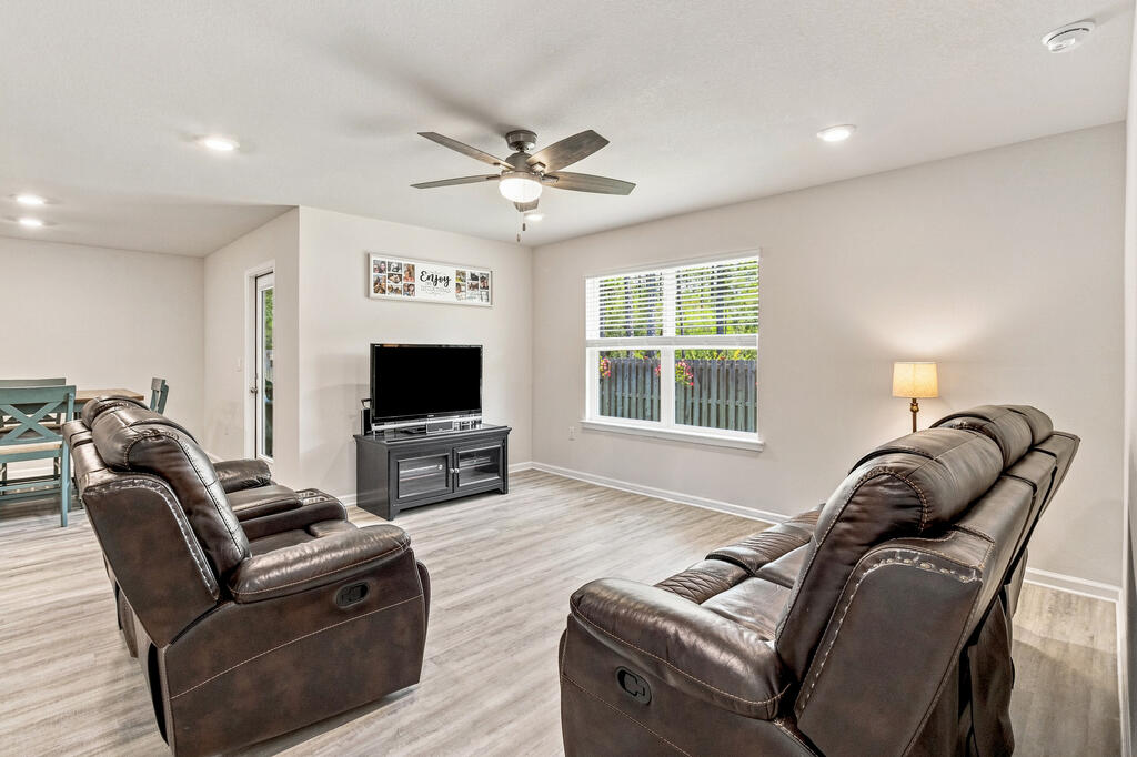 171 Cades Ct, Port St. Joe 32456