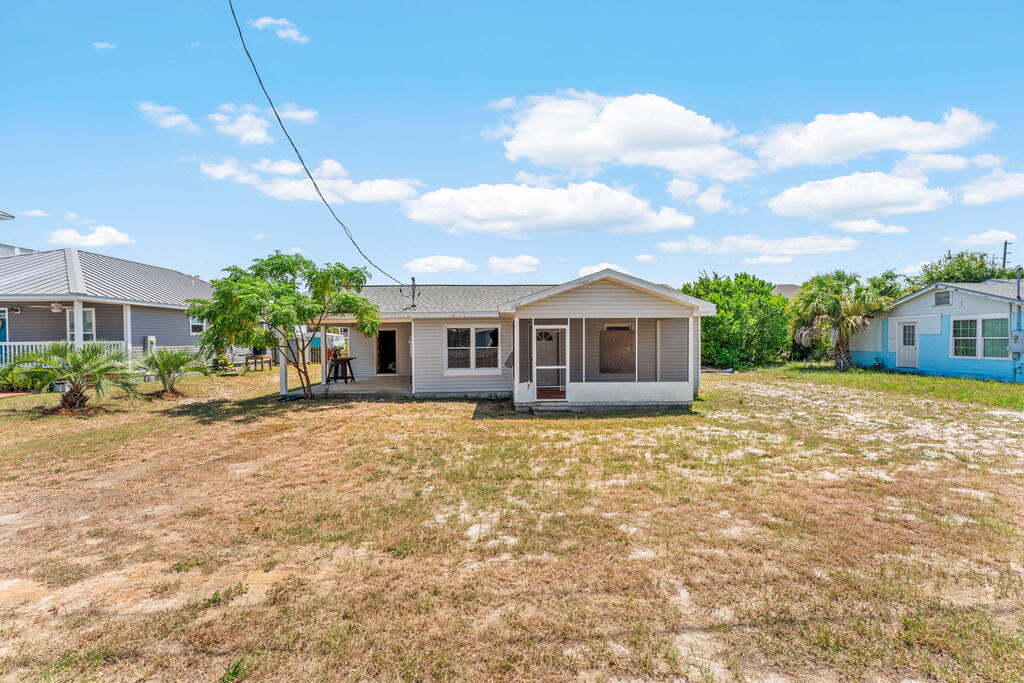 118 Gulf St, Port St. Joe 32456