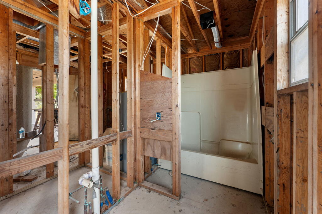 118 Gulf St, Port St. Joe 32456