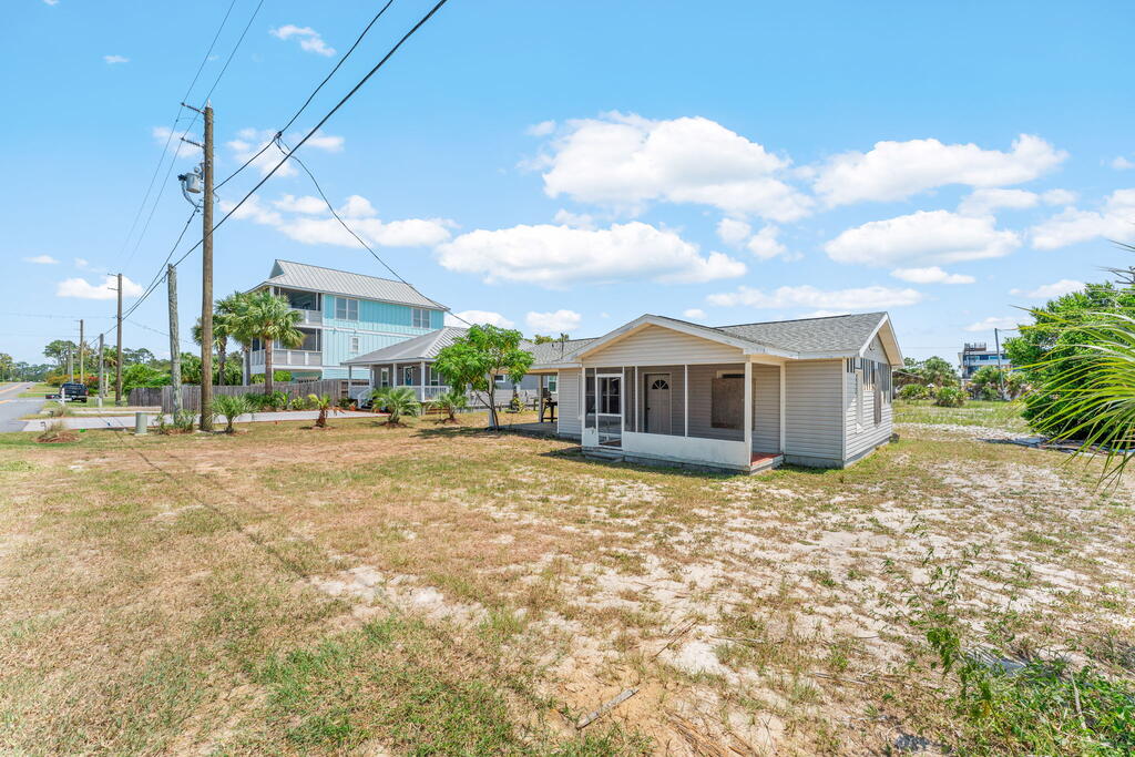 118 Gulf St, Port St. Joe 32456