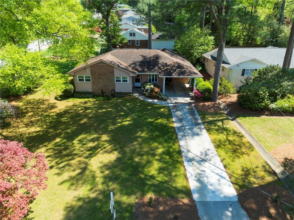 1629 Anita Place NE