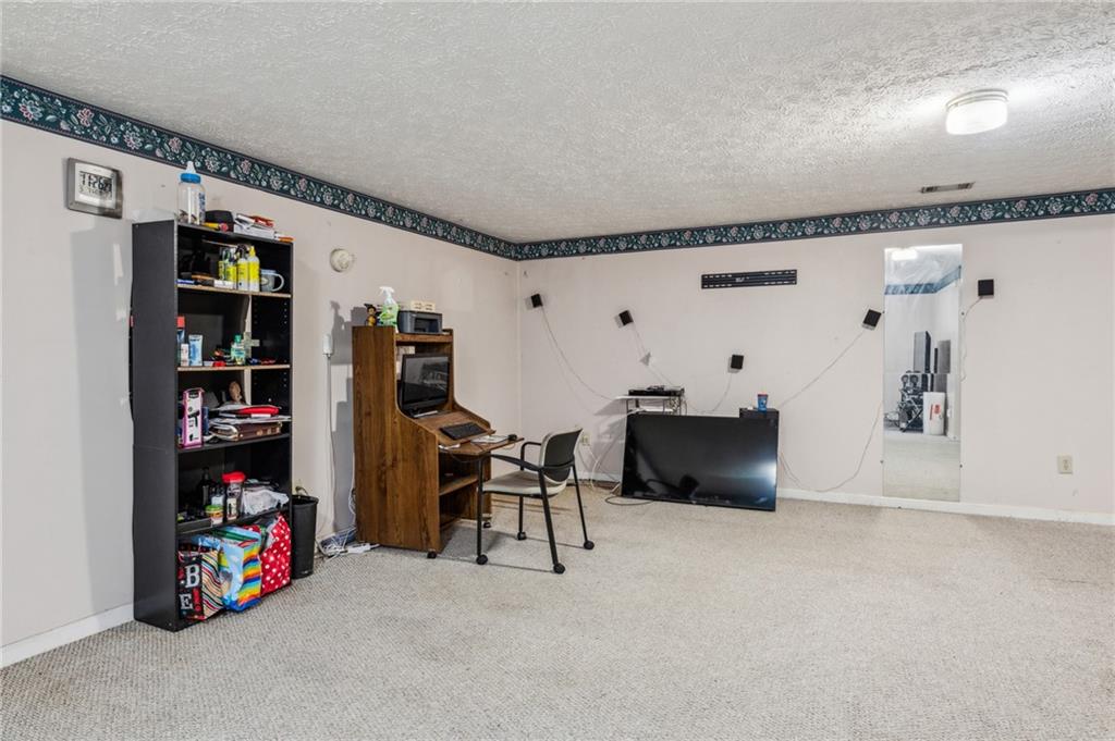 1358 Stoneleigh Way