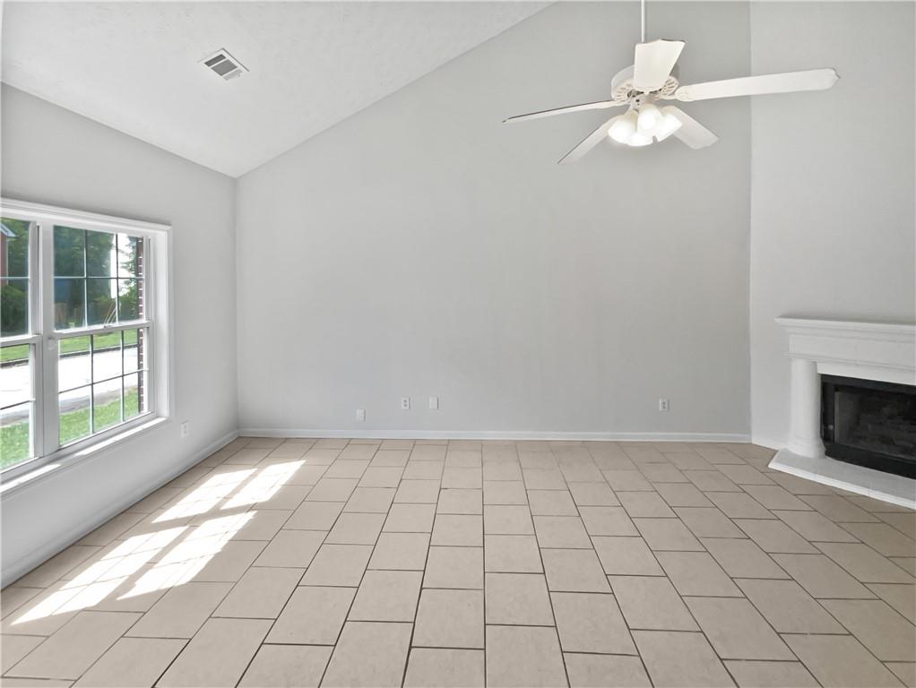 5480 Walnut Lane