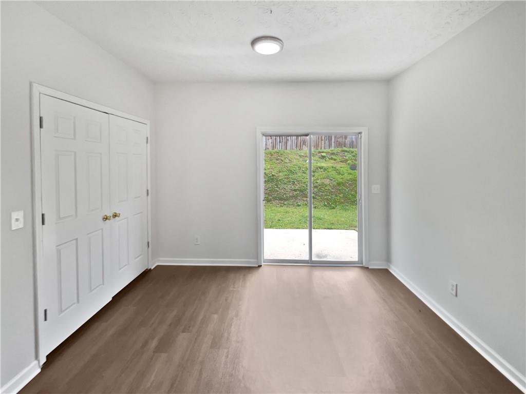5480 Walnut Lane