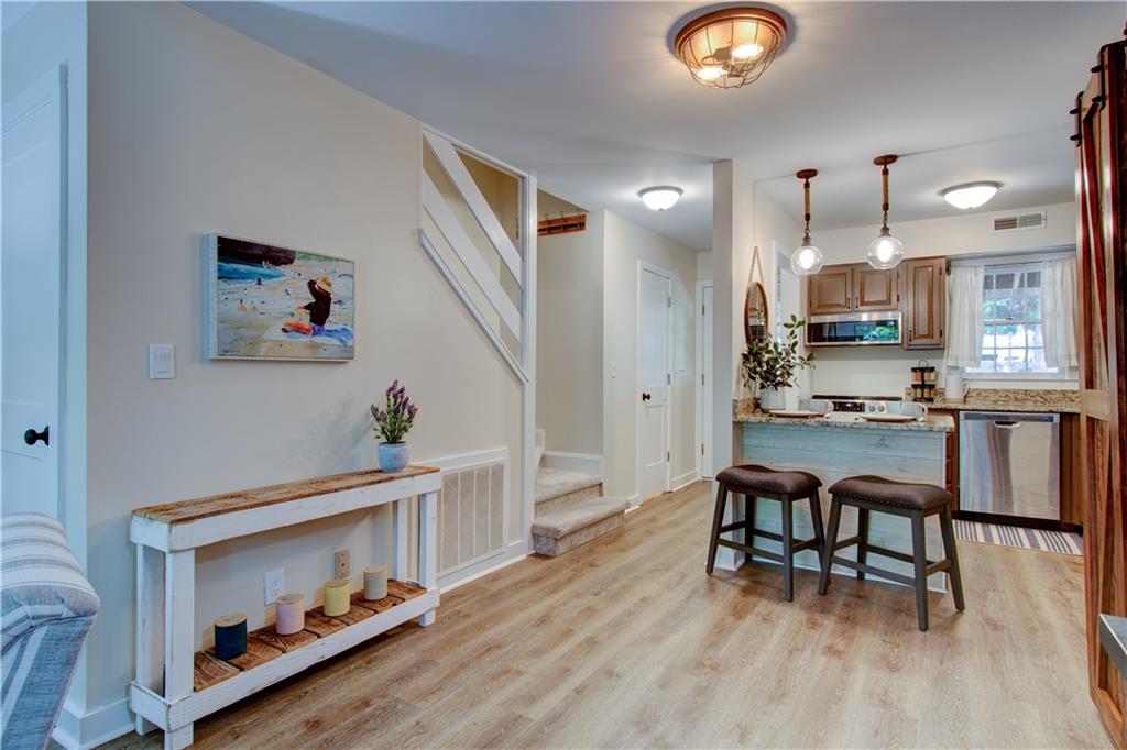 7 Mountain View Court