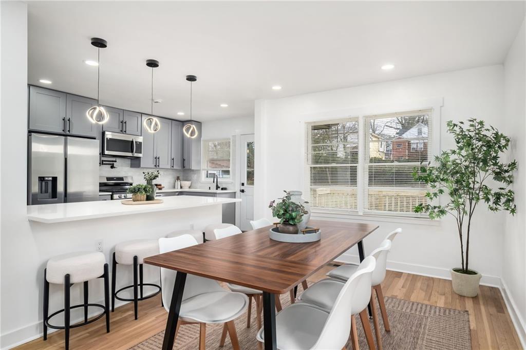 108 Burbank Drive SW