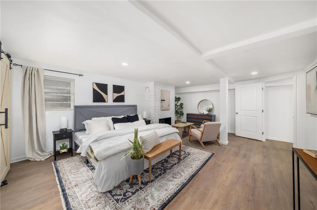 108 Burbank Drive SW