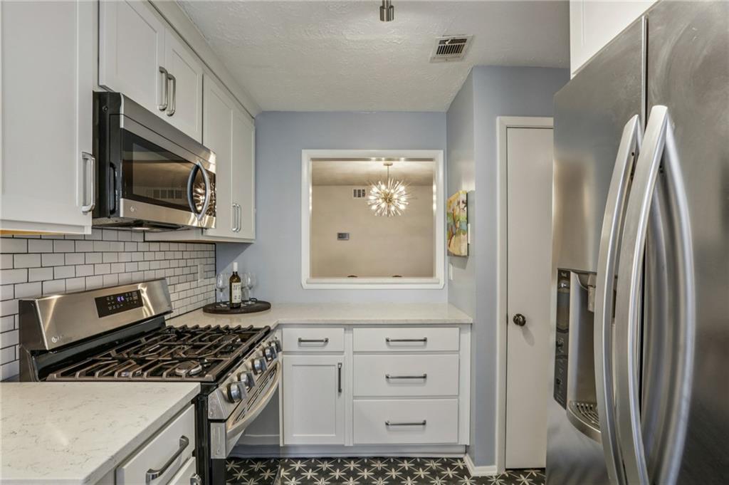 3873 Cedar Circle
