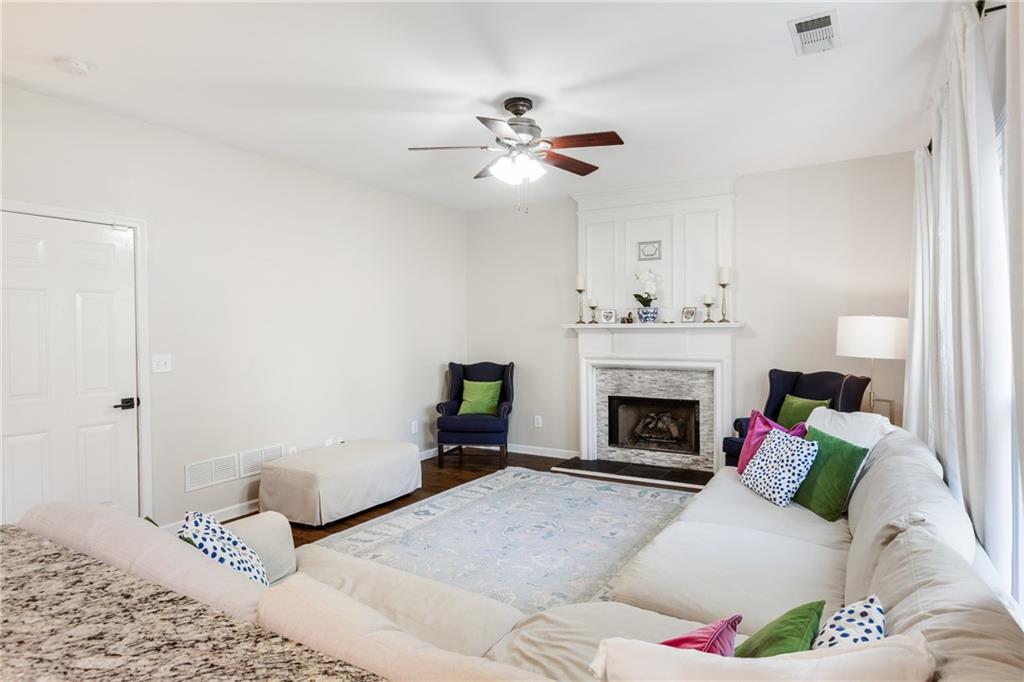 3875 Ancroft Circle