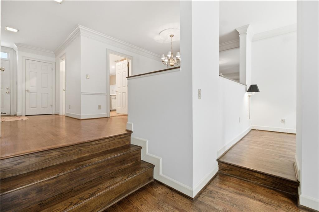 15 Lullwater Estate NE