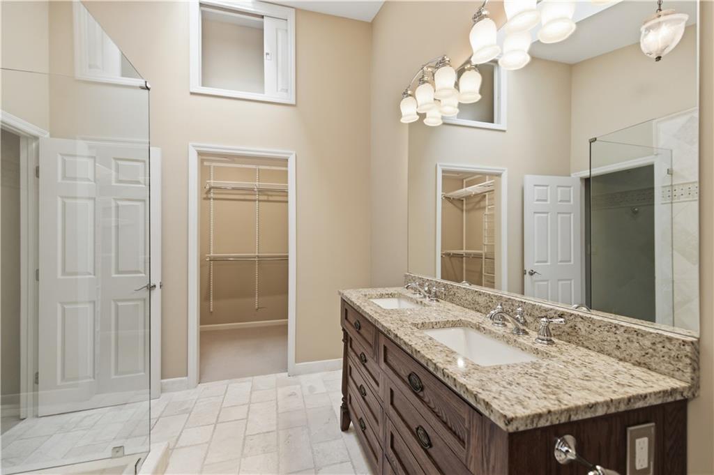 15 Lullwater Estate NE