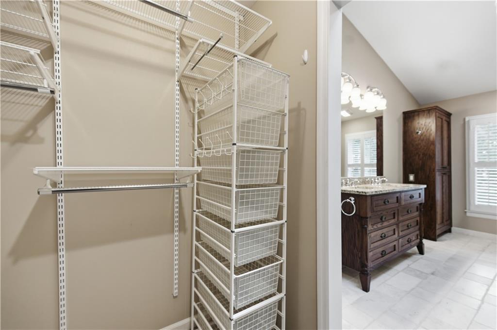 15 Lullwater Estate NE