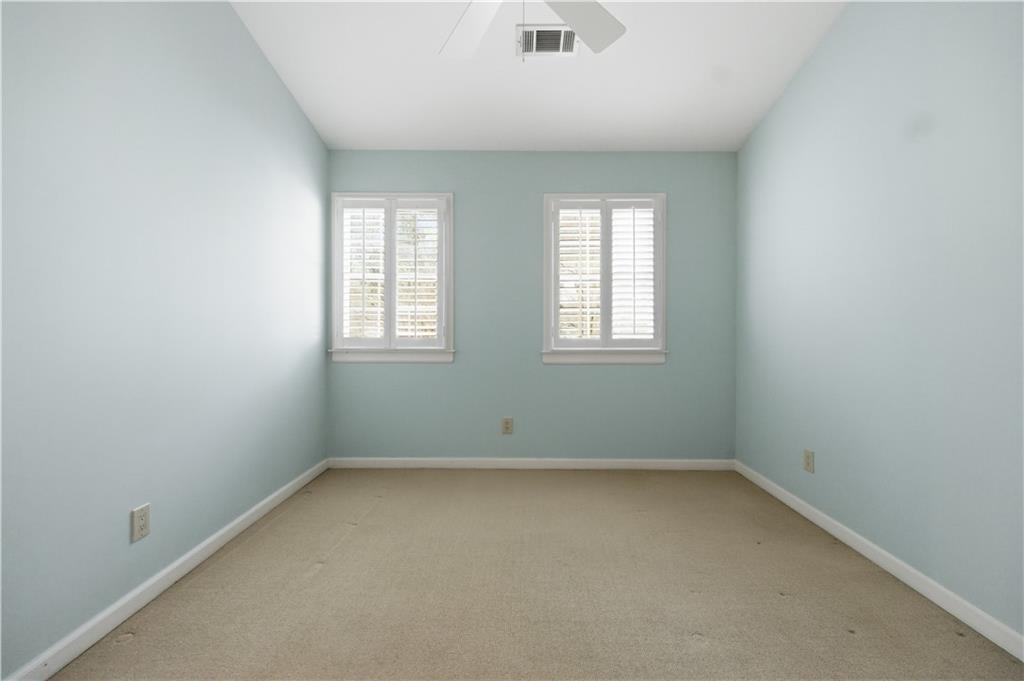 15 Lullwater Estate NE