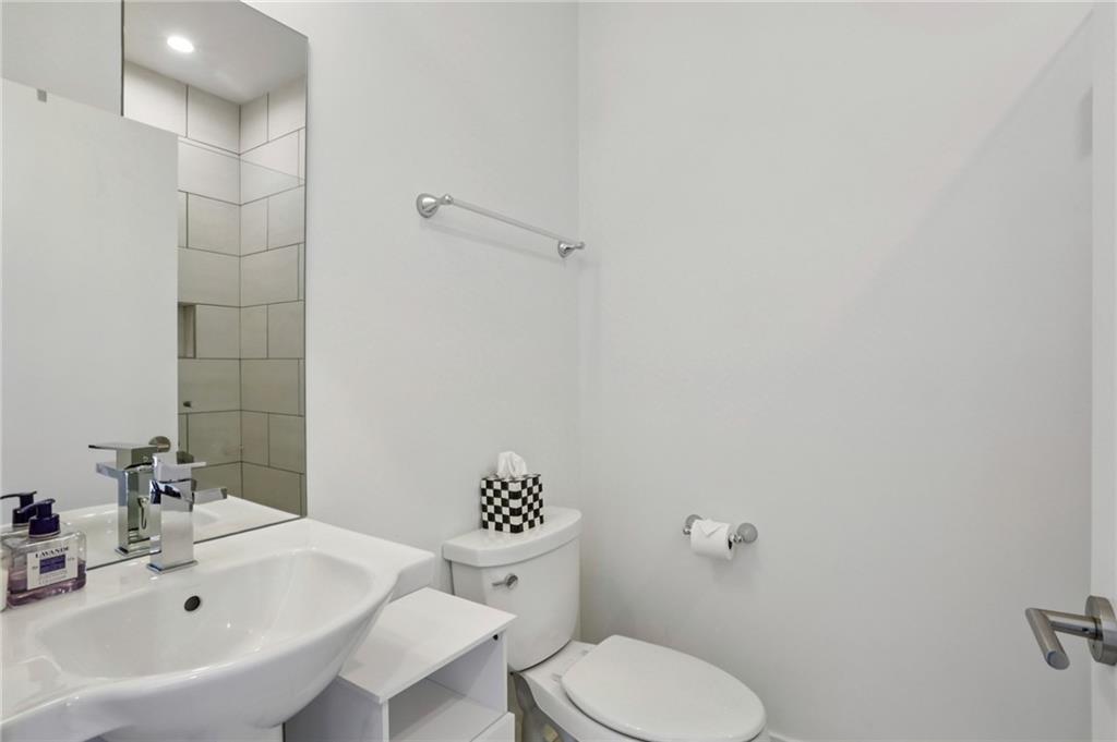 1145 Kirkwood Avenue SE Unit 5