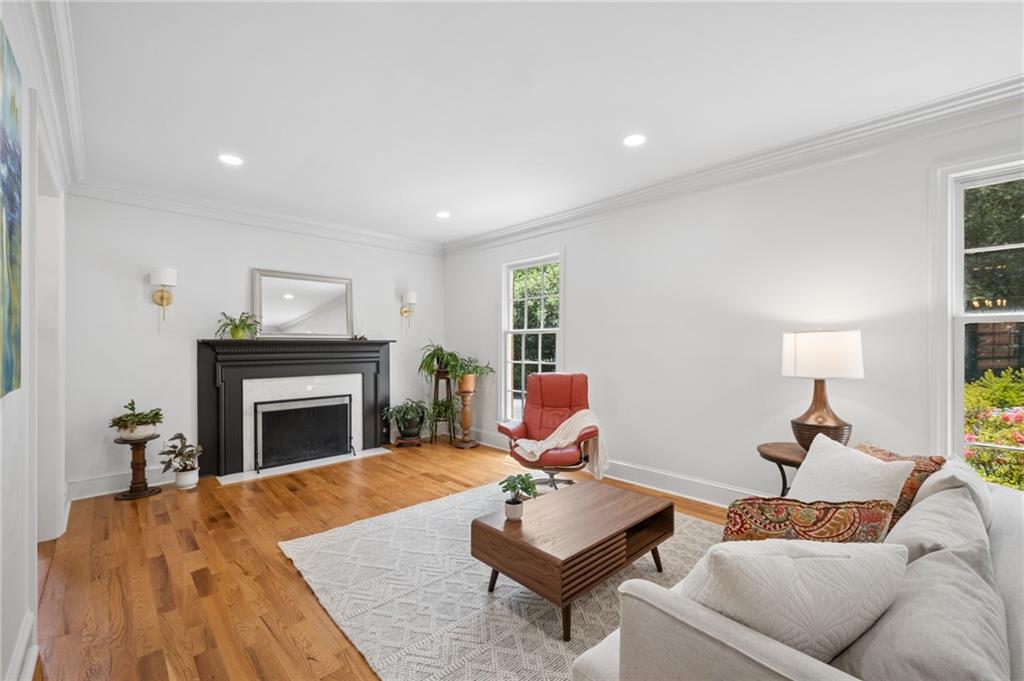 19 Lullwater Place NE Unit 19