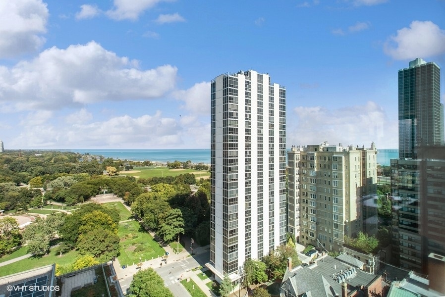 1530 N Dearborn Parkway Unit: 17N