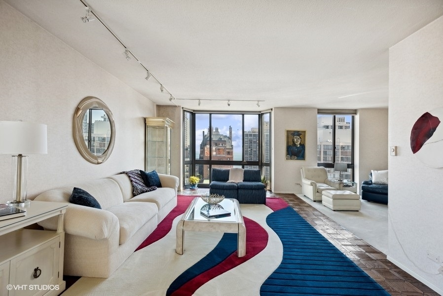 1530 N Dearborn Parkway Unit: 17N