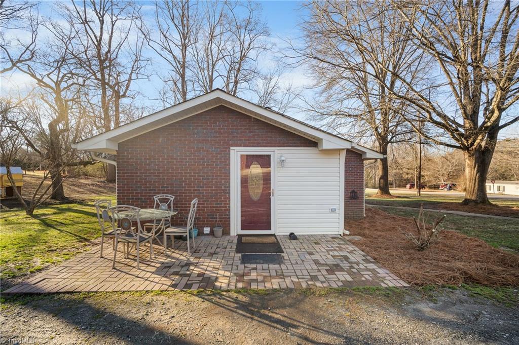 2261 Valleydale Lane